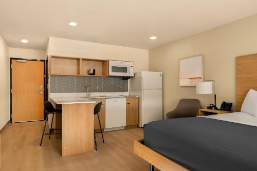 LivAway Suites Missoula image 7